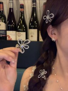 rosci | Kẹp Tóc Hoa Bóng Bẩy Thời Trang Elegante Nữ