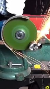 Mata Gerinda Batu Pemotong Besi Stainless Mata Gerinda Potong Besi Cutting Wheel 4\"