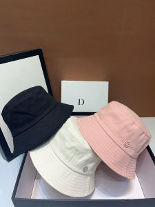 Casual Letter Print Cotton Bucket Hat for Women UV Protection Sunshade Cap for Travel Versatile Casual Style for All Seasons