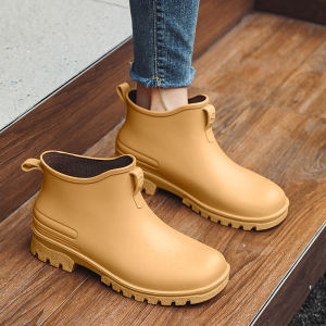 Trendy Rain Boots Womens Short Tube Rain Shoes Waterproof and Hard-Wearing Fashion Couple Work Clothing Increased Cotton Fashionable Thickened Flats Men