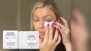 Amz Collagen Eye Mask Deeply Moisturizes and Nourishes the Skin Around the Eyes with Mild Ingredients That Soften and Soften the Skin  Eye Care