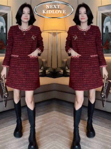 ชุดเดรสยาวสีแดงทรงตรงสไตล์ฮ่องกง ชุดแต่งงานปีใหม่ ปีมังกร กระโปรงทรงเอเข้ารูป แขนยาว คอตั้ง เสื้อผ้าผู้หญิง