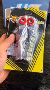 Gác chân nhôm đúc gác chân sau gắn cho các dòng xe Honda Yamaha (tặng kèm chốt lông đền đỏ)