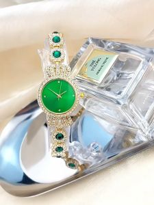 Jam Tangan Wanita Luxury Permata Hijau Tahan Air