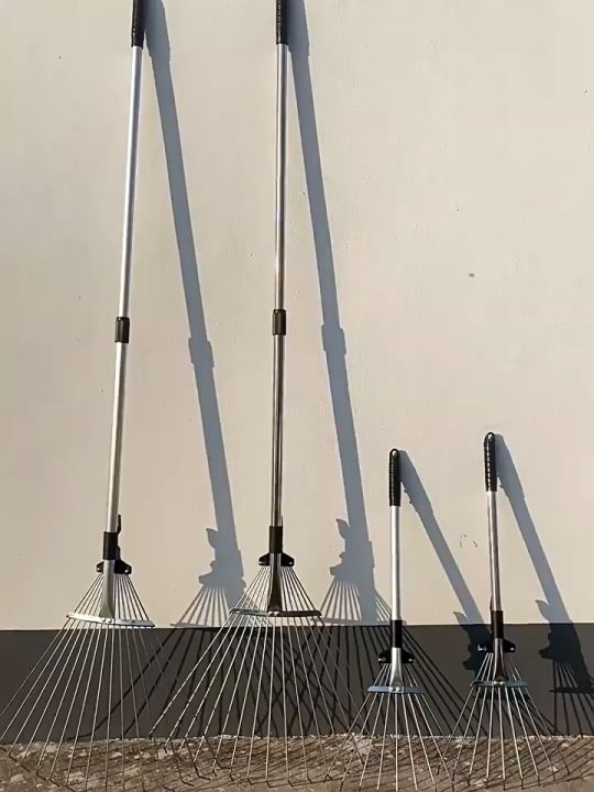 Sweeing Rake Grass rake, stainless steel weeding and grass rake, sweeping leaves ...