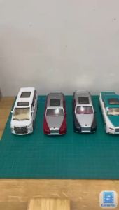 Die Cast Mainan Mobil Anak Model Alphard Rolls Royce Toyota Dengan Musik & Lampu Untuk Hadiah