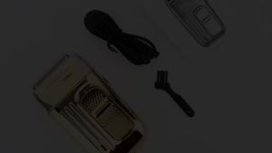 Hiena | HIENAPRO Mens Triple Foil Reciprocating Shaver USB Rechargeable Luxury Gold Electric Razor Portable Beard Trimmer