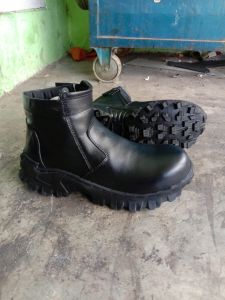 SEPATU SAFETY BOOTS PRIA KERJA PROYEK HIKING GUNUNG AGL"s FOOTWEAR KULIT UJUNG BESI FULL
