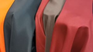 ผ้าชุดแสบหนัง หน้ากว้าง 60 นิ้ว ผ้าปูโต๊ะ ผ้าทำฉากถ่ายรูป ผ้าม่านบังแดด คลุมรถ จับจีบโต๊ะ รูปร่างเป็นเมตร ราคาถูกต้อง