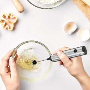 เครื่องตีฟองนมไฟฟ้าไร้สายขนาดเล็ก เครื่องตีไข่แบบพกพา เครื่องปั่น เครื่องคนอาหารในครัว เครื่องทำคาปูชิโน่