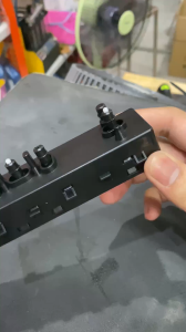 สวิทช์ปรับเบาะไฟฟ้า TritonPajero 05-14 ข้างขวา SWITCHFR POWER SEATRH 6922A008