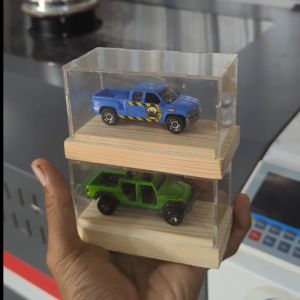 Display diecast rak hotwheels ukuran 1:64 acrylic kayu jati belanda
