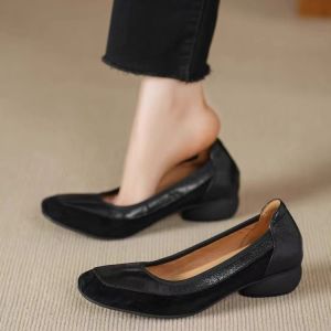 รองเท้าส้นเตี้ยแบบสวมสำหรับผู้หญิง พื้นนุ่ม ส้นต่ำ รองเท้าทำงาน รองเท้าแฟชั่น พื้นยาง หนังแท้ ทรงหัวเหลี่ยม ฤดูใบไม้ผลิและฤดูร้อน