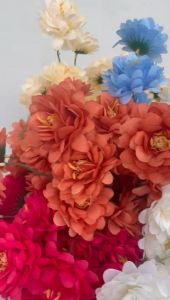 Dekorasi Hias Interior dengan Bunga Artificial Dahlia & Pinatta 5 Cabang