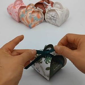 Hộp quà tặng hình vòm hộp quà sinh nhật hộp quà cưới đựng kẹo bánh phu thê - candy box kèm nơ