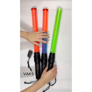 Gậy phân luồng giao thông phát sáng nhấp nháy cầm tay xanh đỏ_xanh lá_đỏ - C125R/B-CD có thể sạc lại