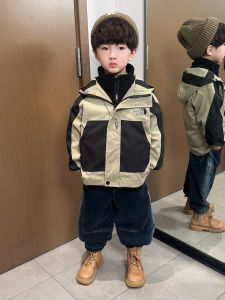 Boys Three-in-One Spring Autumn Waterproof Jacket Childrens Outerwear Soft Polyester Fabric Zipper Closure Hooded Coat