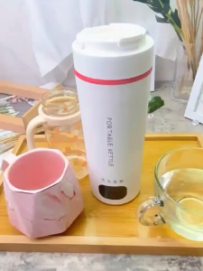 [In Stock] MINI portable electric kettle 500ml rechargeable heating insulated coffee cup intelligent household outdoor Boil Control Smart Water Kettle 便携式水壶