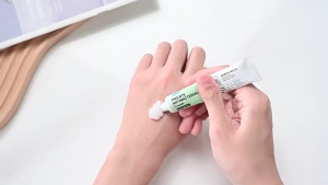 Intimate Antibacterial Cream 20g: Used To Treat Psoriasis And Eczema For Feminine Hygiene And To Relieve Dermatitis Pain.