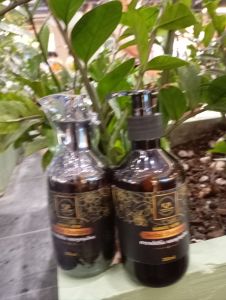 แชมพูสมุนไพร-ทำให้เส้นผมมีชีวิตชีวา