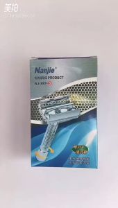 Đồ Cạo Râu Cao Cấp Shaver Hai Lưỡi Bằng Thép Không Gỉ An Toàn Hộp Dao Cạo Lông Mặt Inox 304 Có Gương Vệ Sinh Tiện Dụng. - BUMSTORE