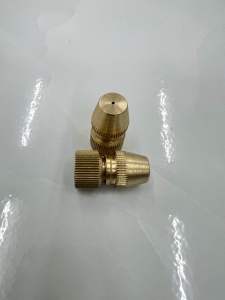 Béc tưới cây hoả tiễn - béc xịt thuốc trừ sâu hoả tiễn - ren 14mm