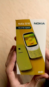Original Nokia 3210 4G Feature Phone 2.4"Big Sceen Dual SIM FM Radio Type-C Charging Feature Keypad Phone