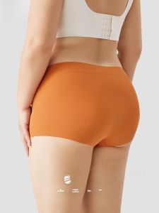 กางเกงชั้นในผู้หญิงไซส์ใหญ่ Ice Silk กางเกงขาสั้นสำหรับโยคะ ฟิตเนส ปั่นจักรยาน กางเกงบ็อกเซอร์เอวสูง ไร้ตะเข็บ กางเกงชั้นในผู้หญิง