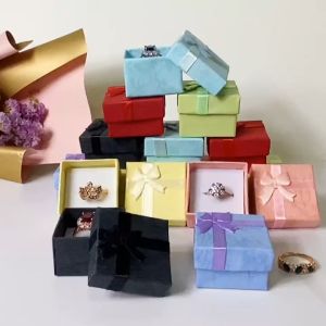 Bayar Di Tempat - Kotak Cincin Bulat Pita / Kotak Pita / Kotak Tempat Penyimpanan Hadiah Perhiasan