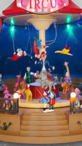 ONELINE #FC801  An animated and musical Mr. Christmas Worlds Fair Big Top Circus decoration
