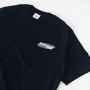 Yesterday – Baju Kaos Distro Pria Original 30s t-shirt Down To Fly Navy