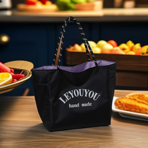 Trendy New Ladies Waterproof Nylon Handbag Double-Sided Lunchbox Bag Commuter Versatile Handbag Simple Mommy Bag Nylon Material