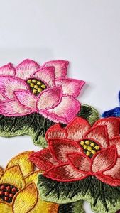 Bordir Bunga Lotus Import: Desain & Hadiah Berkualitas
