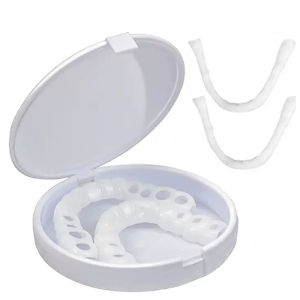 ฟันไวท์เทนนิ่งฟันปลอมฝาครอบ Snap On ซิลิโคน Smile Veneers ฟันด้านบนเครื่องมือความงามเครื่องสําอางฟันคุณภาพสูง COD