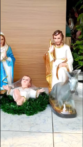 Bộ tượng NOEL 50cm 5 vị trang trí Giáng Sinh chất liệu composite dát vàng công nghiệp viền áo màu xanh