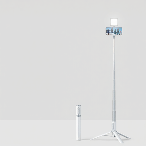 W&P | Hidden Multifunctional Selfie Stick 2026