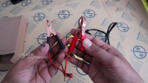 Charger Portable Aki 12V 2A Motor Mobil