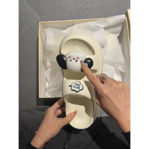 Psion รองเท้าแฟชั่นสายคาด งานแฟชั่นที่ควรมีน้ำหนักเบา ทรงสวยเข้ารูปราคาสุดคุ้มไปอิ๊ก แถมตัวติดน่ารักๆๆด้วยน๊าา สำหรับคุ้ม