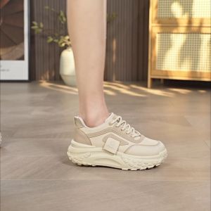 2025 ใหม่ HOTSALE รองเท้าผ้าใบผู้หญิง พื้นหนา ใส่สบาย ใส่แล้วสูง สไตล์เกาหลีสุดฮิต รองเท้าแฟชั่นผู้หญิง