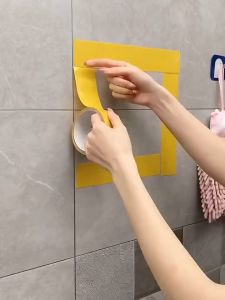 Băng Keo 2 Mặt Sợi Thủy Tinh Cường Lực Dán Thảm Trải Sàn Keo Chống Nước Không Để Vết Keo - Kích thước 4CM x 18M