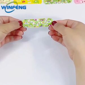 Esatop พลาสเตอร์ลายการ์ตูน 120ชิ้น ลายการ์ตูนแฟนซี การวอลเลอร์ ความสวย ไม่หลุด