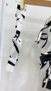 22711  Set 3 ชิ้น ม้าลาย เสื้อเชิ้ตครอป + กางเกงขายาว + กับสายผูก