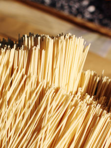 Jinyun Specialty Soil Noodles Handmade Noodles Coarse Grain Noodles Local Noodles Soup Fried Noodles Bulk Noodles