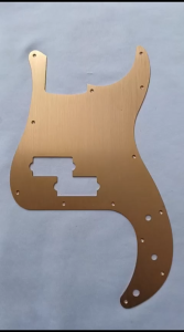 Pickguard Pelindung Body Gitar Fender Precision Bass Anodized Gold
