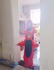 ชุดจั๊มสูท แบบนิ่ม ลายไดโนเสาร์ สวมใส่สบาย เหมาะกับฤดูใบไม้ร่วง และฤดูหนาว สําหรับเด็กผู้ชาย และเด็กผู้หญิง