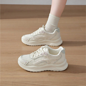 Lightweight Shock Absorption Running Shoes