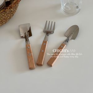 Rustic Wood Grain Stainless Steel Shovel Cute Little Fork Vintage Handle Soldier Shovel Watermelon Spoon Dessert Spoon