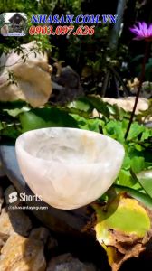 Bát đá thạch anh hồng giúp đào thải các độc tố hoặc từ trường âm xâm nhập vào cơ thể - 800gr-13cm B57