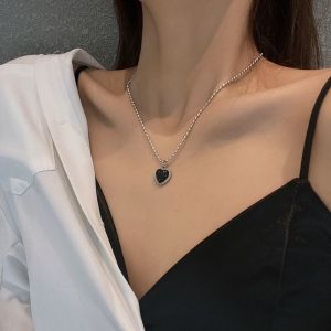 Black Heart Necklace Female Metal Love Clavicle Chain Korean Simple French Short Pendanklace Female Short Pendant for Women