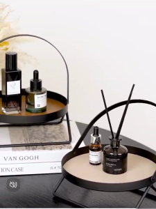 HOGO Light Luxury Countertop Storage Basket Bathroom Rustproof Desktop Tray Dressing Table Cosmetic Jewelry Perfume Display Rack